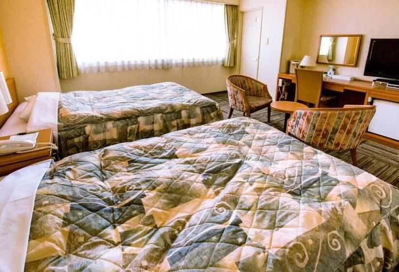 スタンダードルーム, Kokura Recent