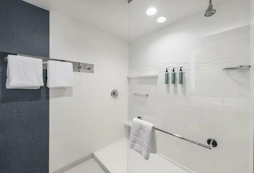 キングサイズベッドのスイートルーム, Residence Inn Franklin Berry Farms