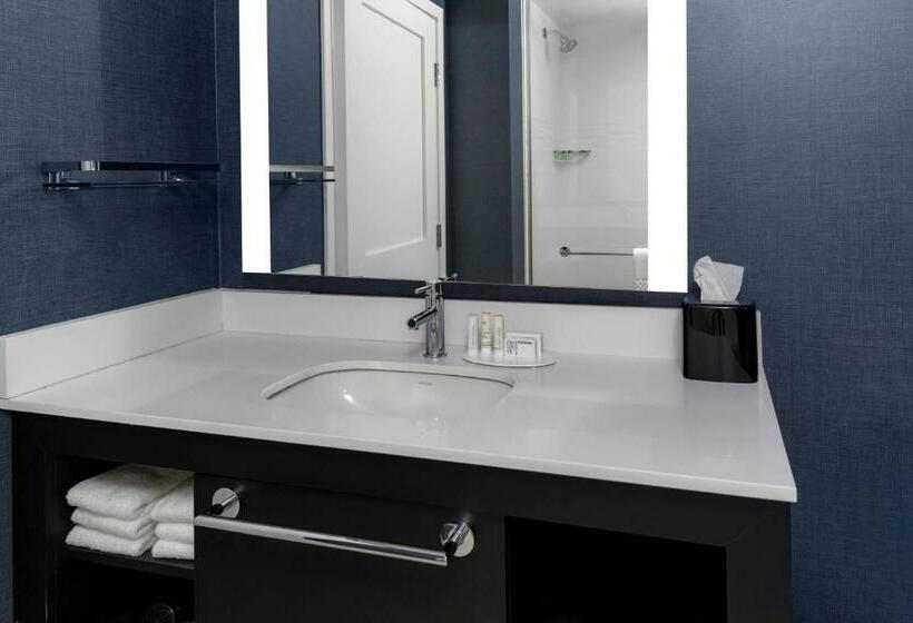 스위트 킹사이즈 침대, Residence Inn Franklin Berry Farms