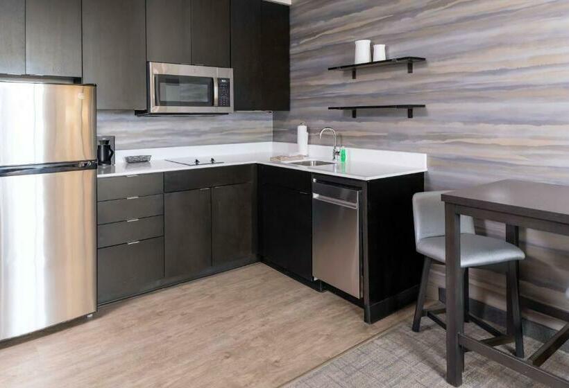 스위트 킹사이즈 침대, Residence Inn Franklin Berry Farms