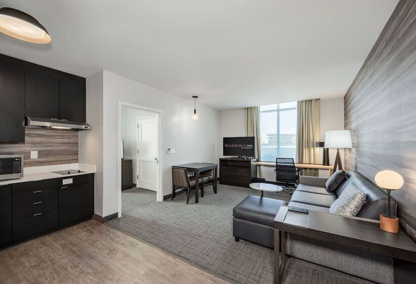 Люкс, Residence Inn Franklin Berry Farms