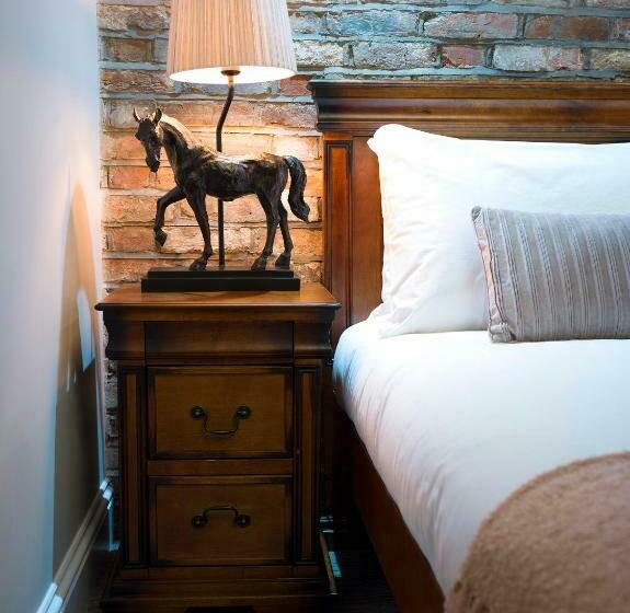 キングサイズベッドのスタンダードルーム, The Merchant S House, Bw Signature Collection