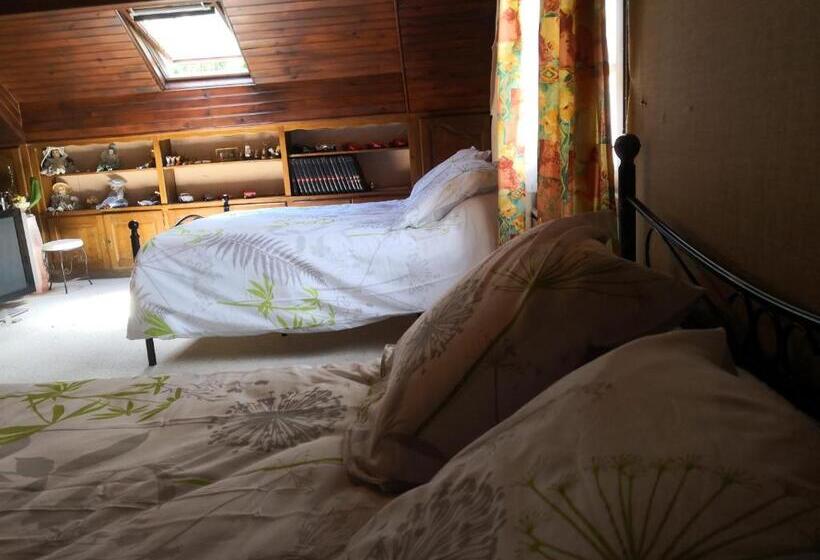 Семейный Номер Вид на Сад, Au Jardin Fleuri