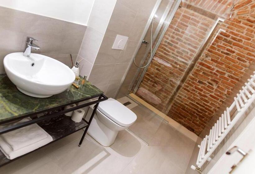 标准间, Camino Home 2