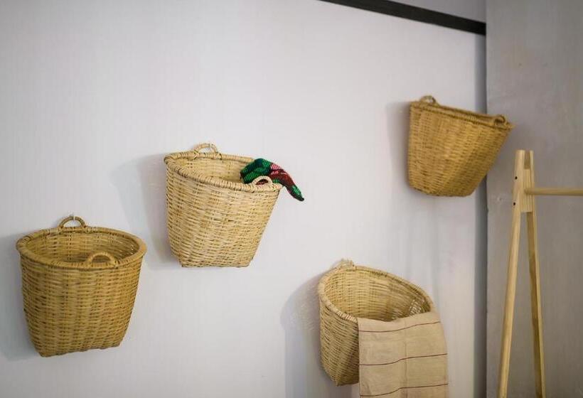 标准间, Camino Home 2