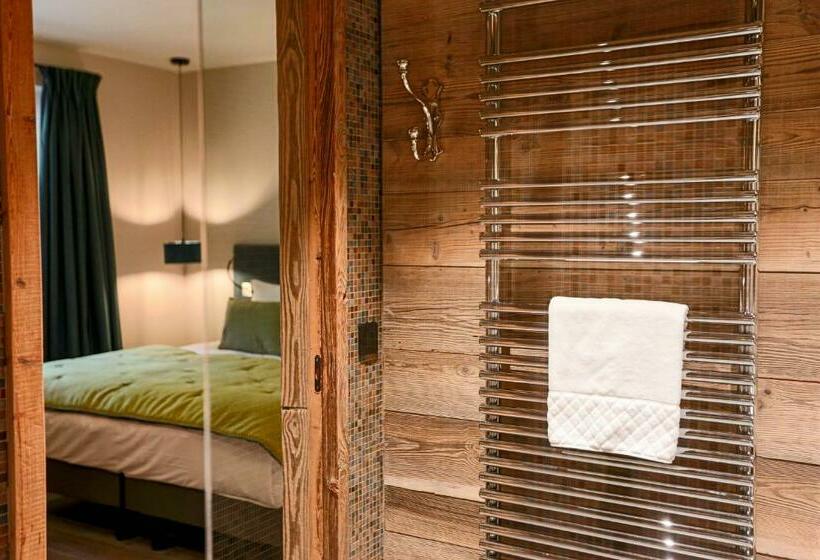 Номер Клуб, Le V De Vaujany