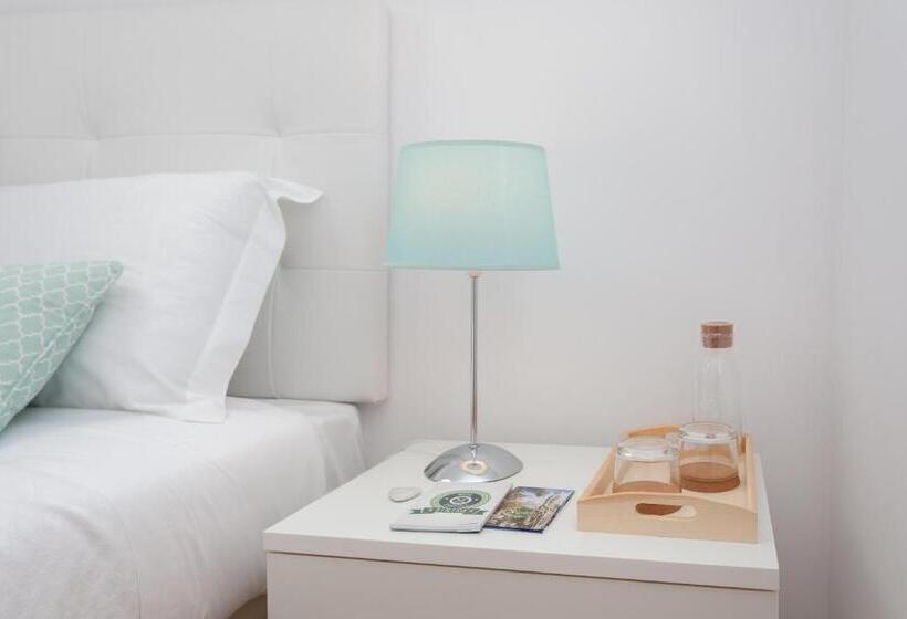 سوییت, Mouralua