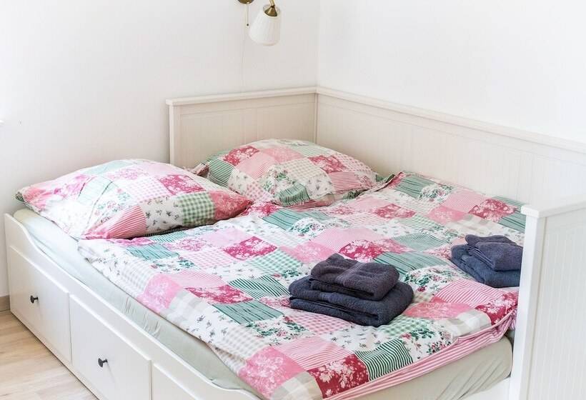 شقة غرفة واحدة, Landhof Potsdam