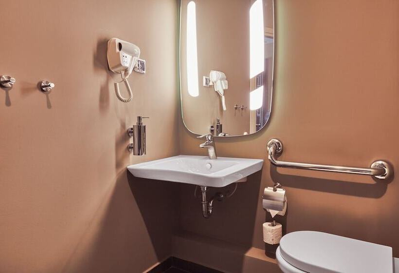 اتاق استاندارد, Ibis Aktobe