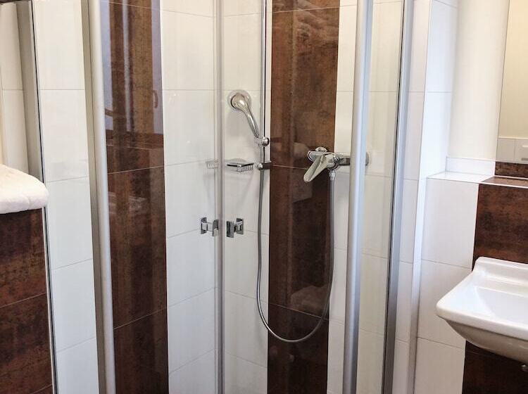 Quarto Deluxe Individual, Ks