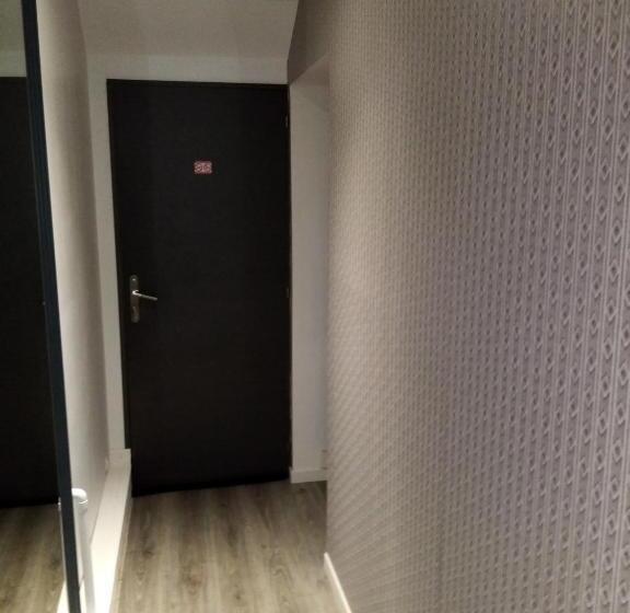 Апартаменты 1 Спальня, Havre De Paix Au Bords De L Eure Divers Hébergements