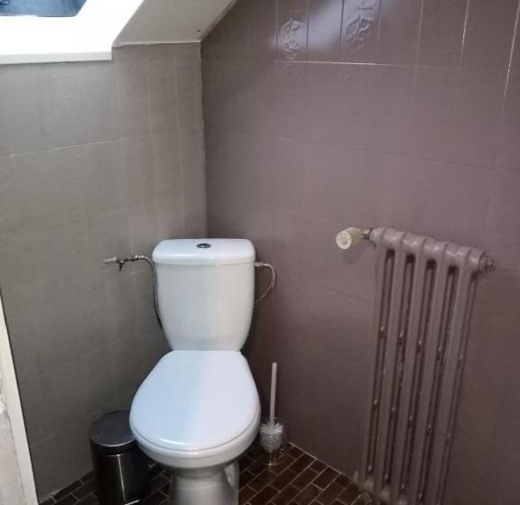 Апартаменты 1 Спальня, Havre De Paix Au Bords De L Eure Divers Hébergements