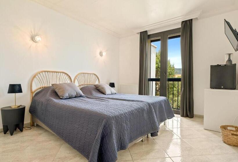 Дом 1 Спальня, Casa Nova Maison D Hôtes