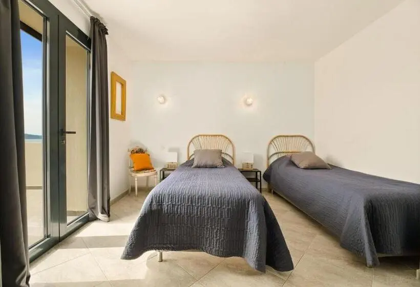 １ベッドルームハウス, Casa Nova Maison D Hôtes