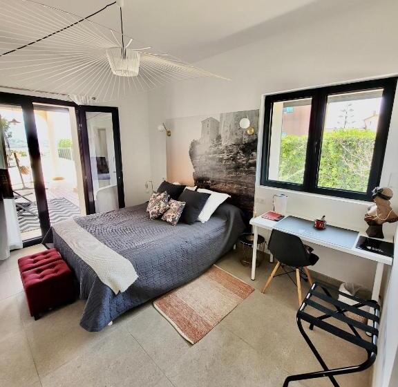 Дом 1 Спальня, Casa Nova Maison D Hôtes