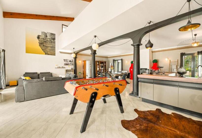 Дом 1 Спальня, Casa Nova Maison D Hôtes