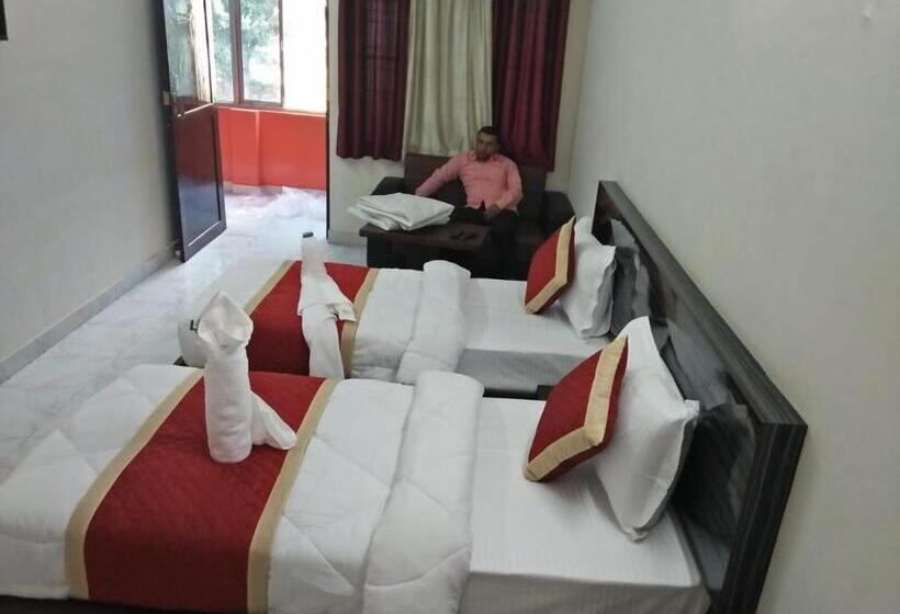 غرفة قياسية, Buddha