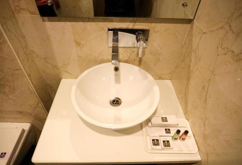 デラックスルーム, Coal Capital