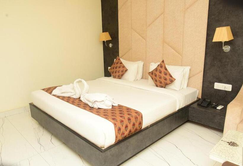 デラックスルーム, Coal Capital