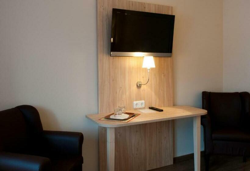 Номер Стандарт с Балконом, Gasthof Sperrer