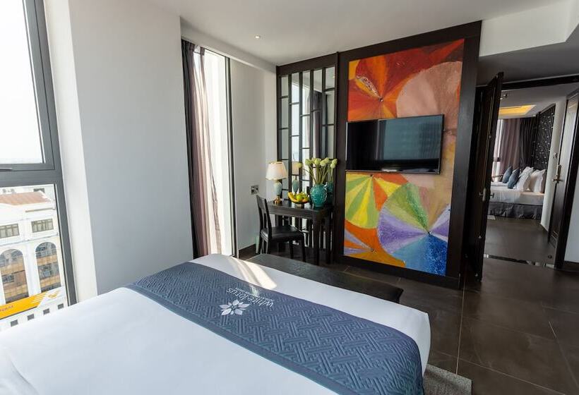 اتاق استاندارد تودرتو, White Lotus Hue