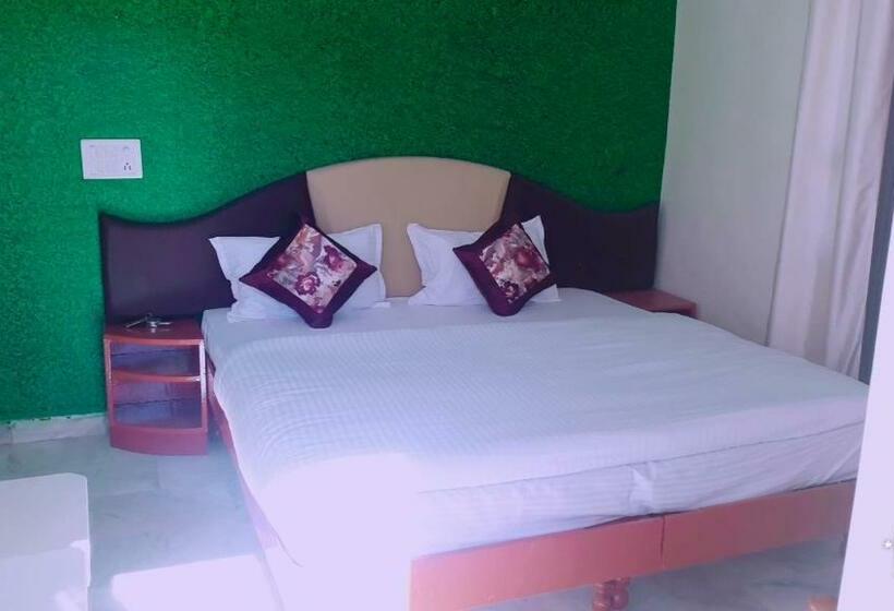Номер Deluxe, Paradise Hotel For Couples
