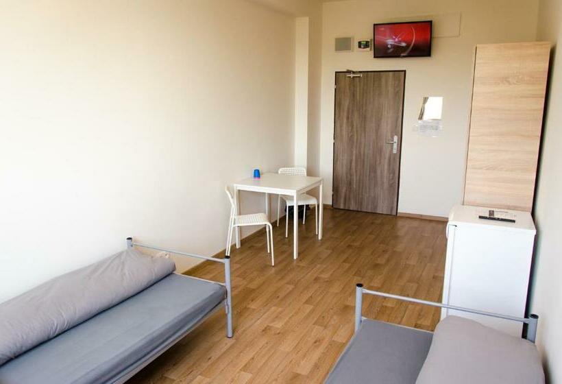 スタンダードルーム, Ubytovňa Milex