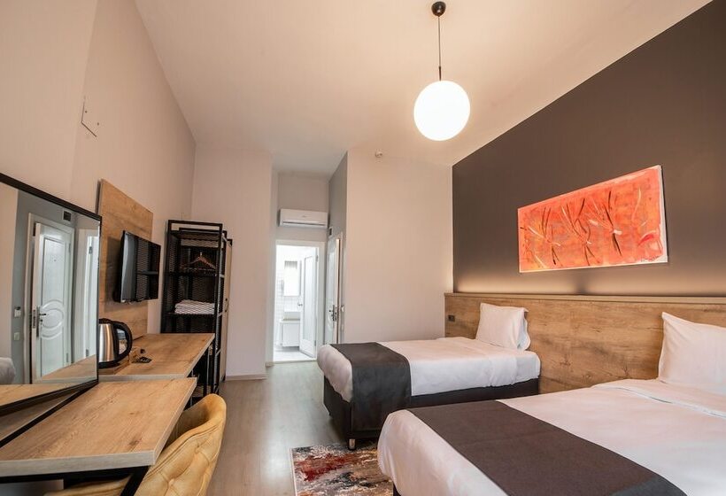 高级大房间, Adresin