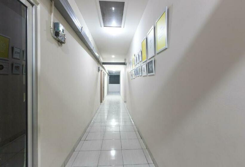 غرفة قياسية فردية, Maminoti Syariah Residence Mitra Reddoorz