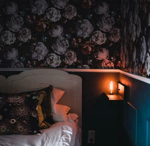 غرفة قياسية, Idala Gård