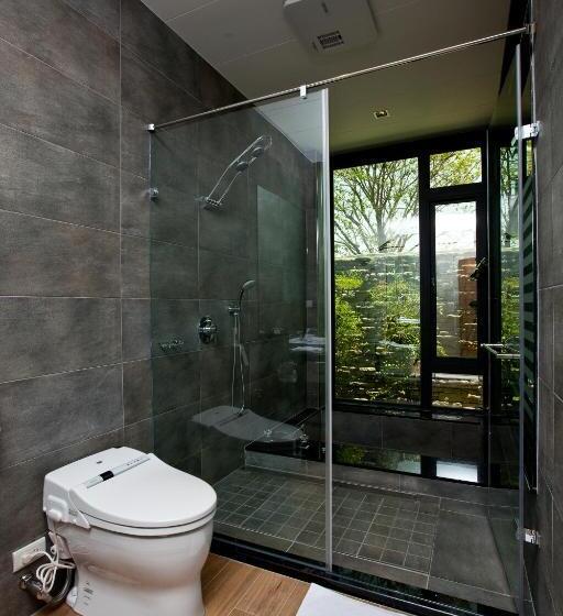 اتاق لوکس, Skyline B&b