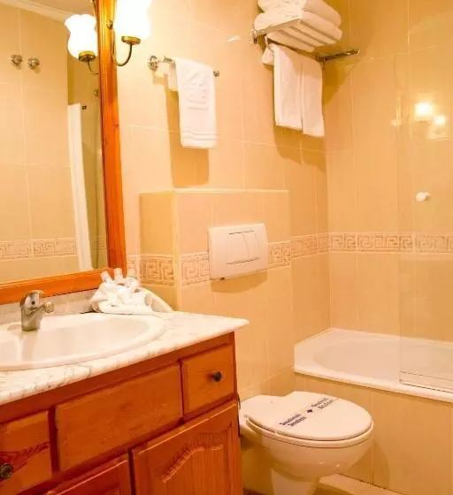 آپارتمان 2 خوابه با تراس, Aparthotel Bahia Pinosol