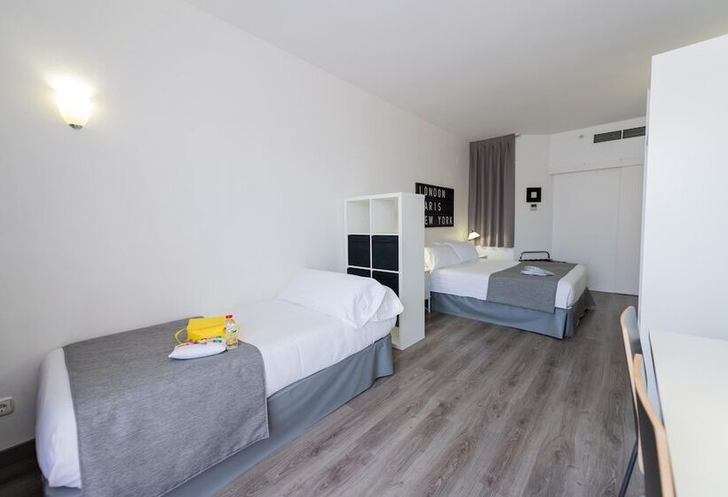 اتاق استاندارد چهار تخته, Aparthotel Atenea Calabria