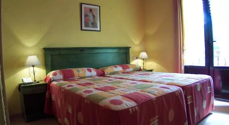 اتاق سوپریور سه تخته, Aparthotel Atenea Calabria