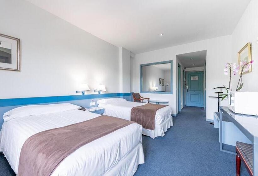 スタンダードスタジオ, Espahotel Plaza De España