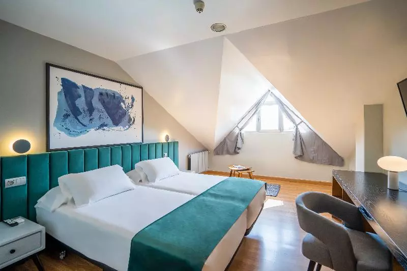 Standard-huone, Abba Comillas