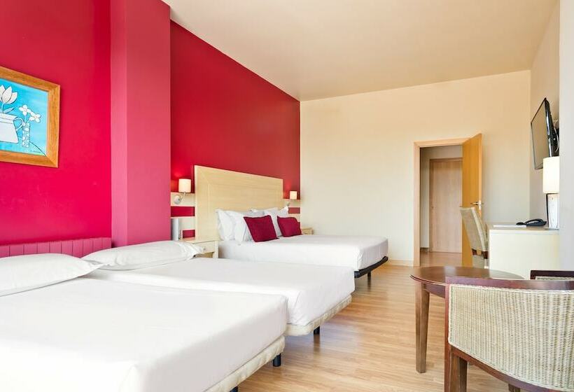 غرفة عائلية, Abba Comillas