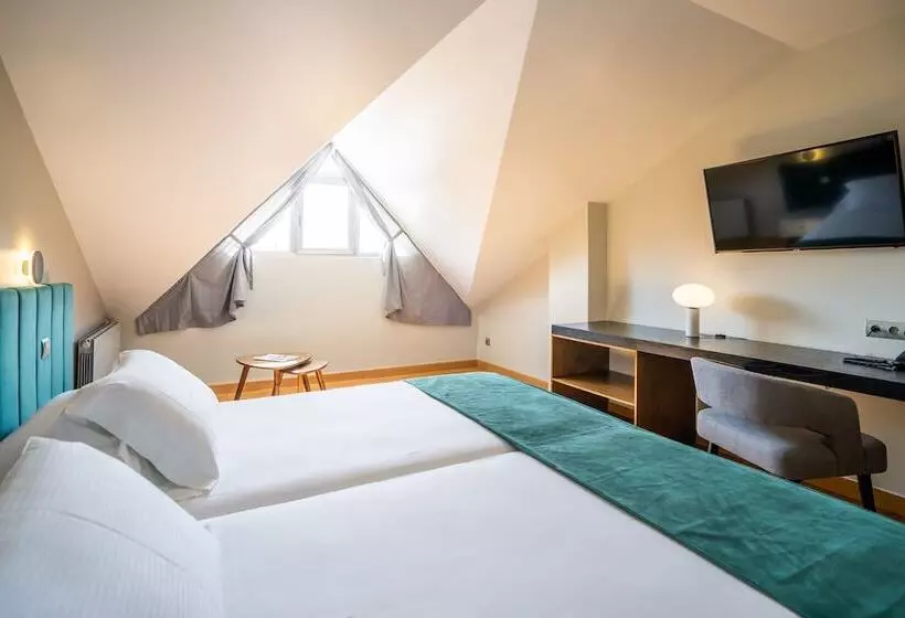 Standard-huone, Abba Comillas
