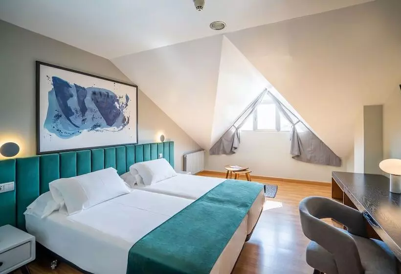 Standard-huone, Abba Comillas