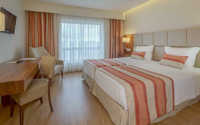 Номер Стандарт, Cinquentenario & Conference Center