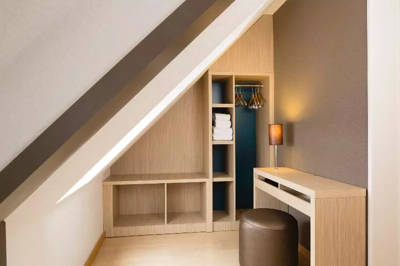 スーペリアールーム, Escale Oceania Saint Malo