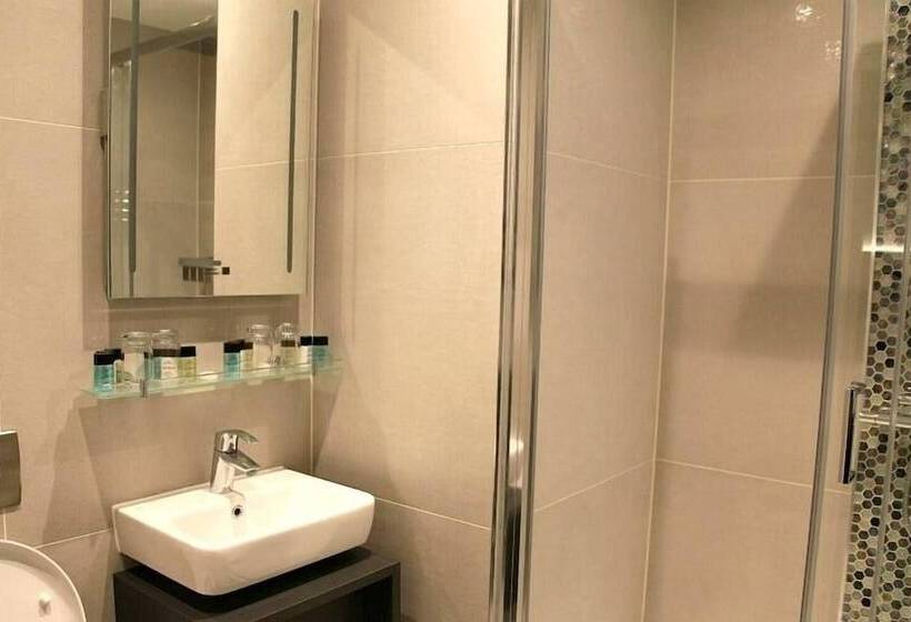 Номер Стандарт, K Hotel Kensington