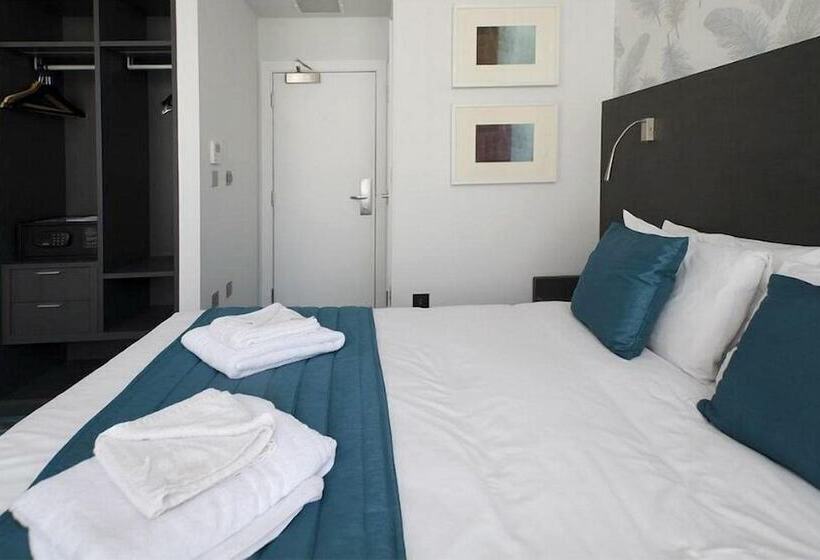 Номер Стандарт, K Hotel Kensington