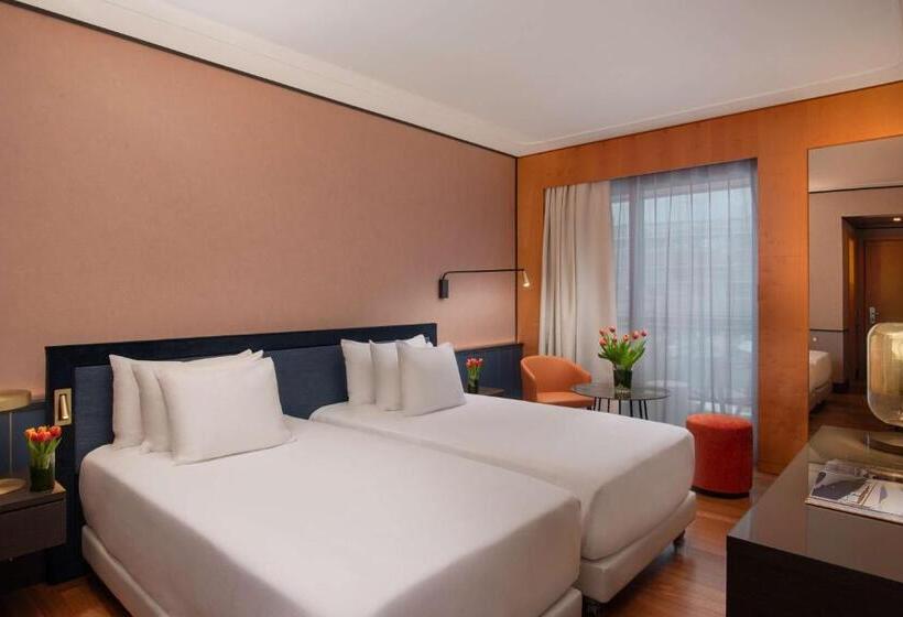 غرفة بريميوم مع إطلالات, NH Collection Genova Marina