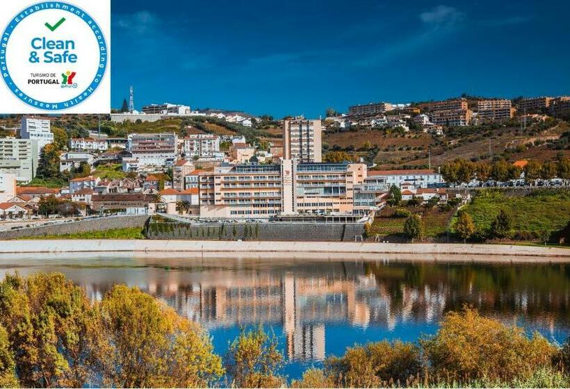 Номер Стандарт Вид на Город, Regua Douro
