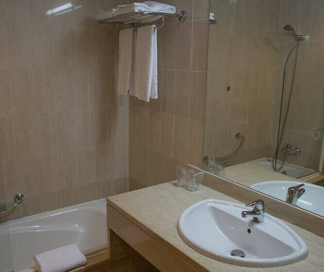 Номер Стандарт Вид на Город, Regua Douro