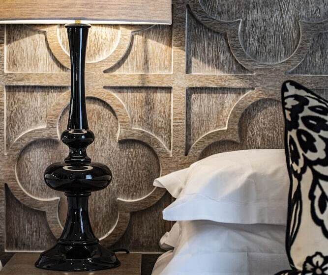 豪华房间, The Bloomsbury