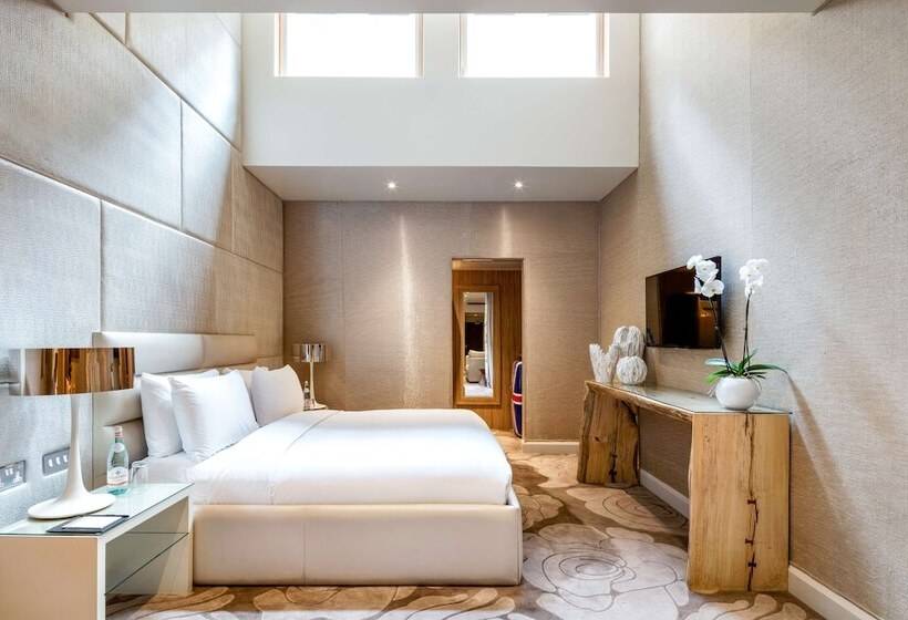 Студия Стандарт, The May Fair, A Radisson Collection Hotel, Mayfair London