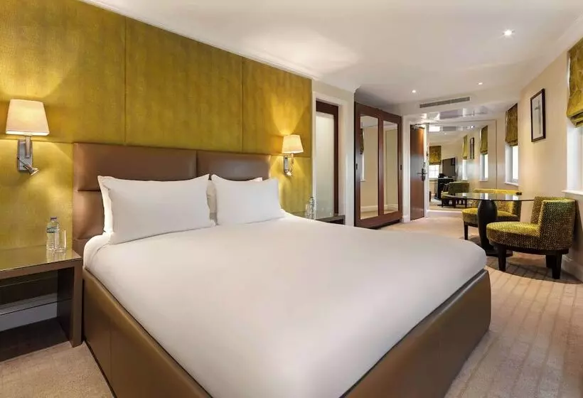 スーペリアールーム, The May Fair, A Radisson Collection Hotel, Mayfair London