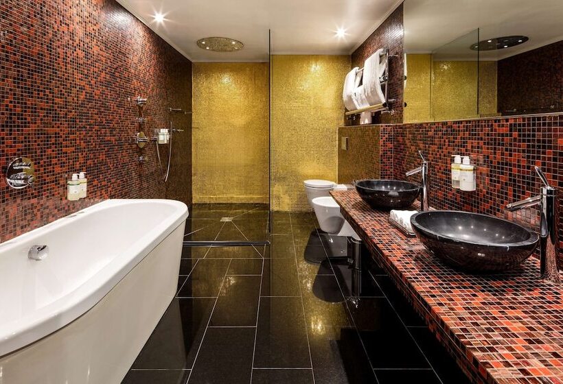 Люкс, The May Fair, A Radisson Collection Hotel, Mayfair London